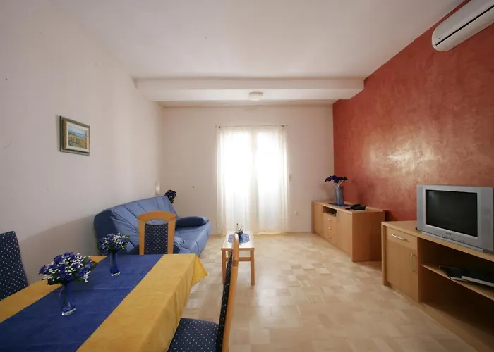 Adriatica Biograd Na Moru