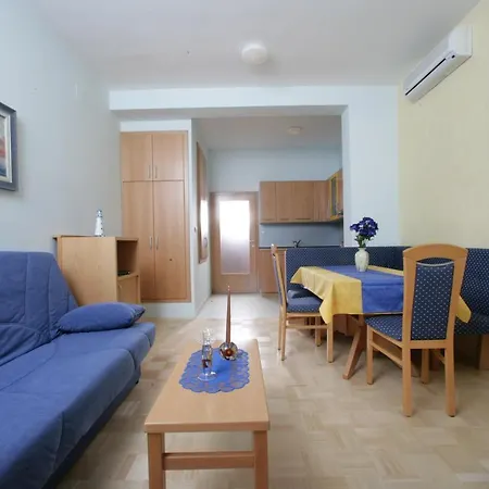 Adriatica بيوغْغاد نا موغو